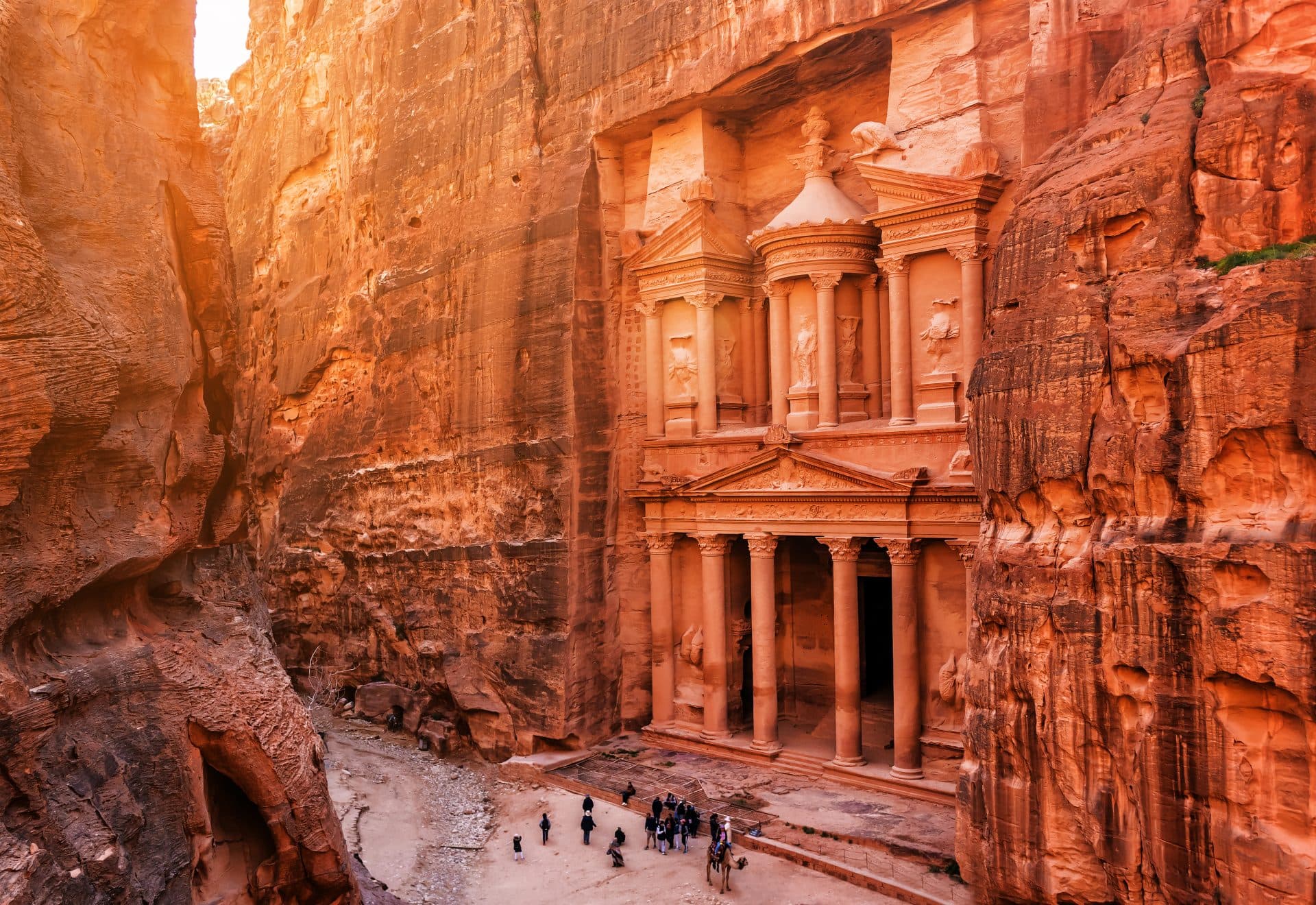 Jordan Cultural Tours and Trips: Explore History &amp; Heritage