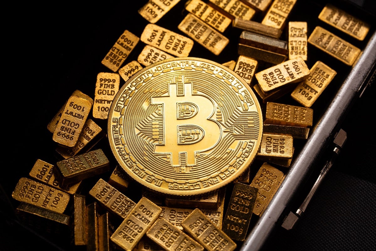 Why Bitcoin NFTs Are More Decentralized Than Other Chains