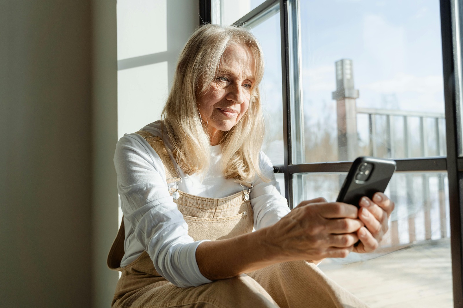 Why AR Work Instructions Deliver Higher Accuracy and Productivity