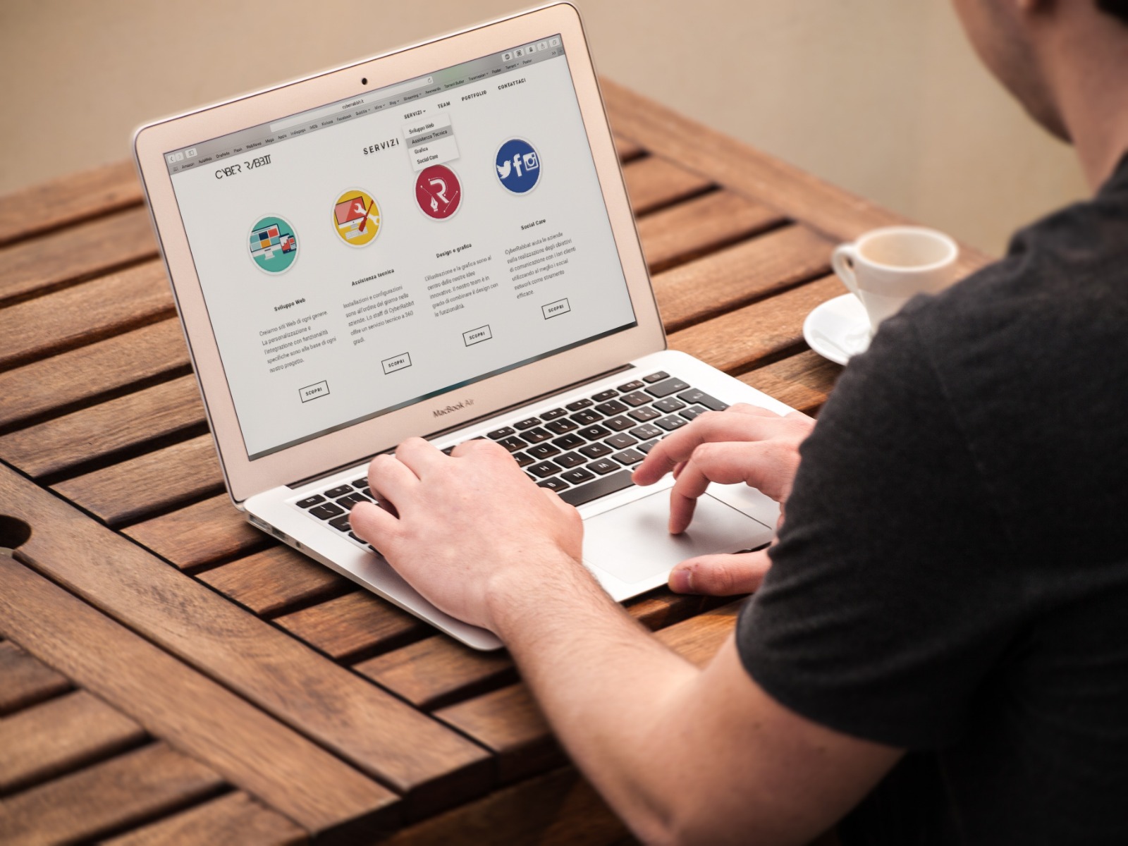 COMPETITIVE INTELLIGENCE SOURCES YOU SHOULD BE TRACKING