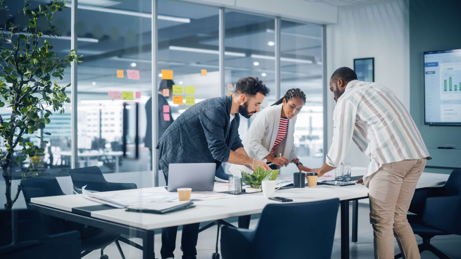 Fractional CMO: Senior Marketing Leadership Without Full-Time Hire