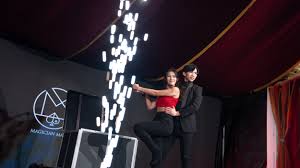 Premium Strolling Magic for Corporate Events &amp; Holiday Parties