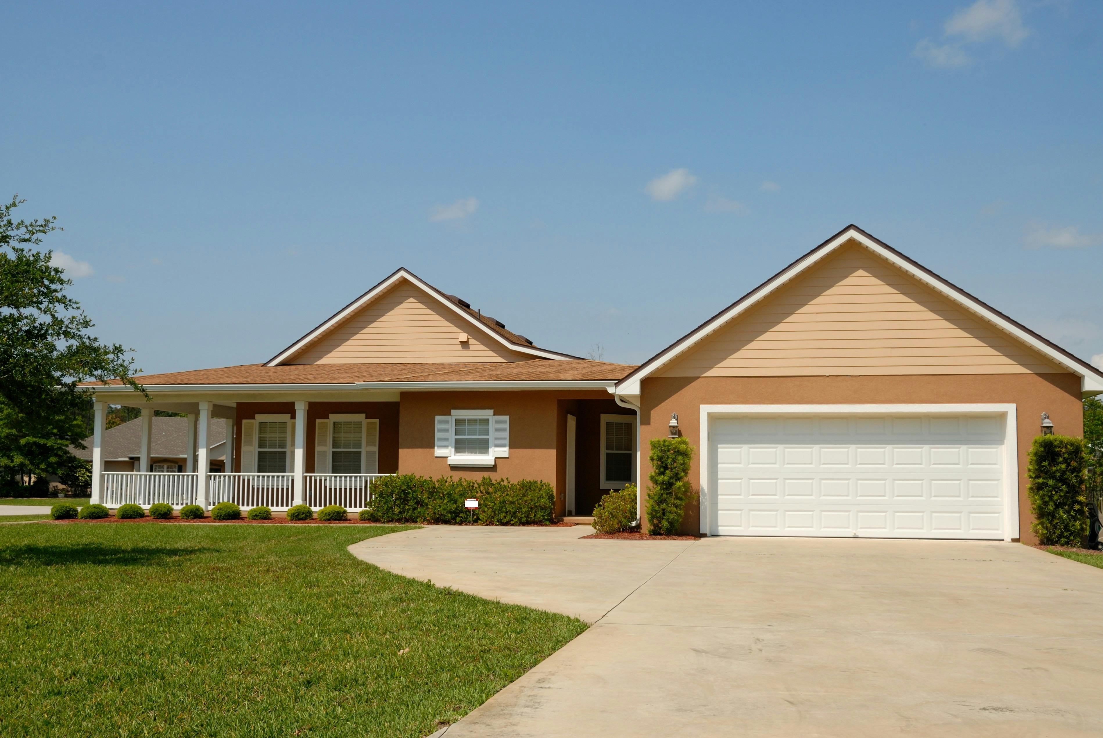 Metal Roofing Calgary Installation &amp; Replacement Services