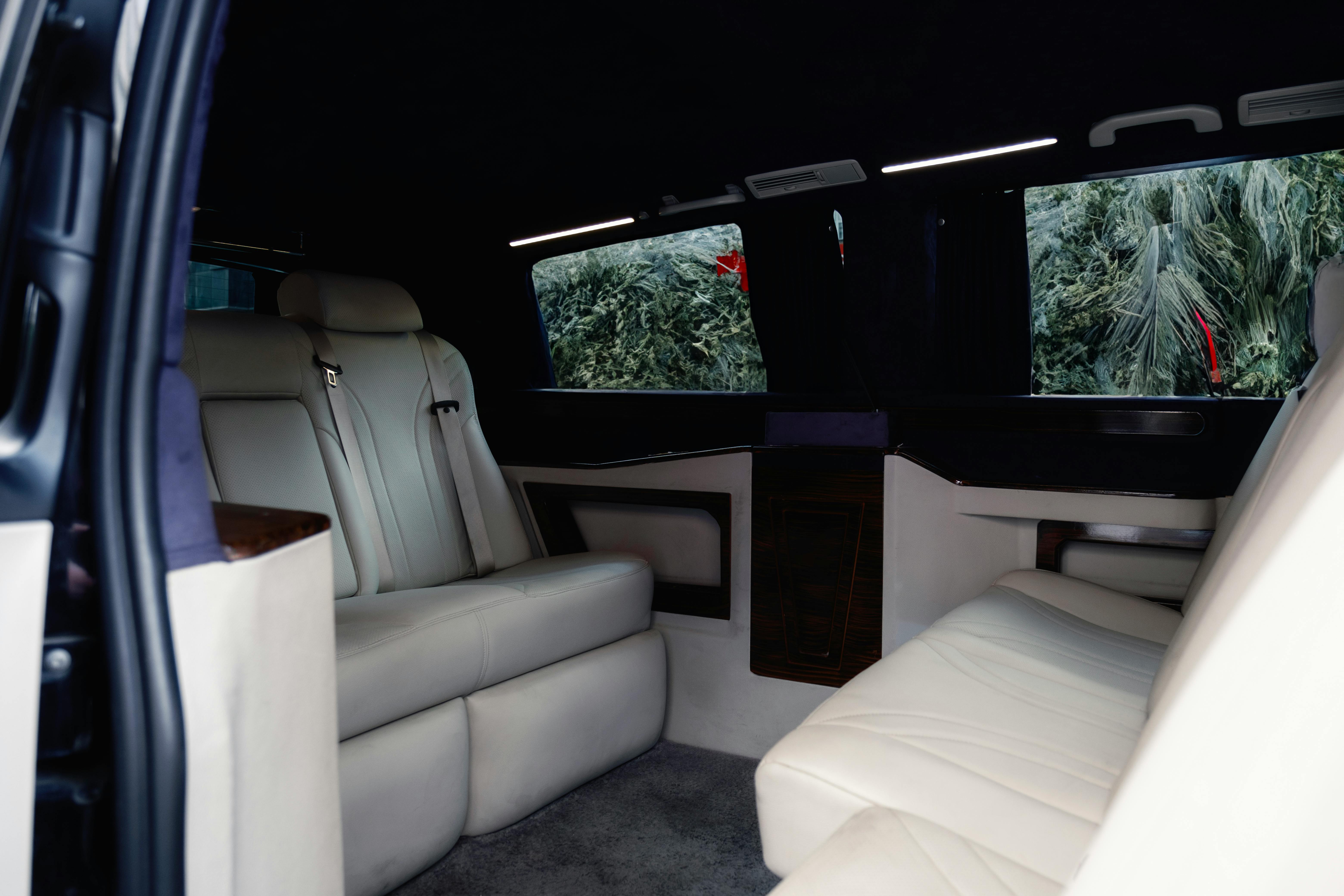Private Car Service from Vancouver to Seattle – VIP Travel