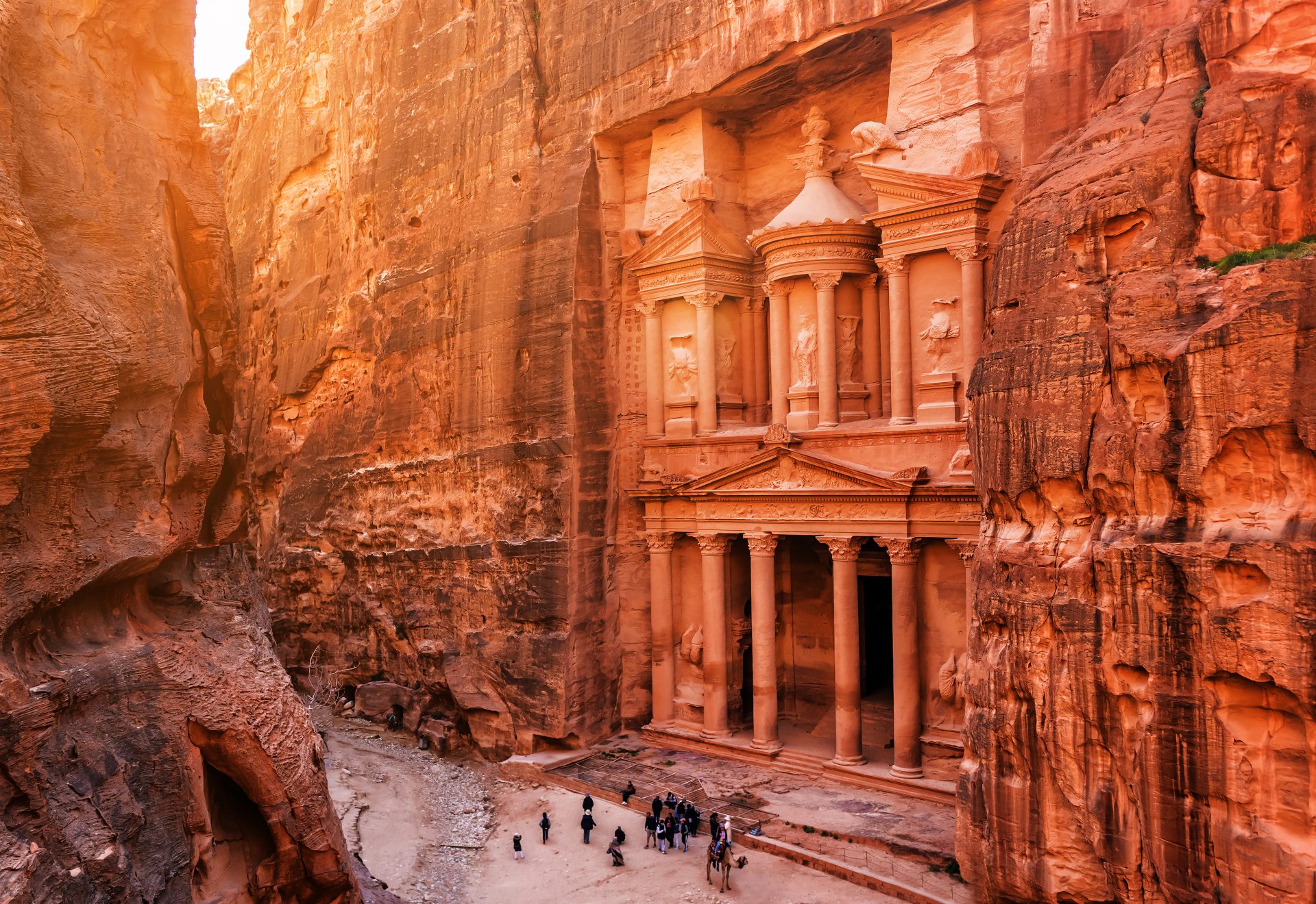 Jordan Cultural Tours and Trips: Explore History &amp; Heritage